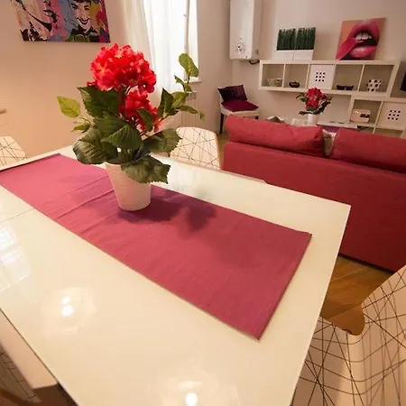 Apartment Capitelli Romani *